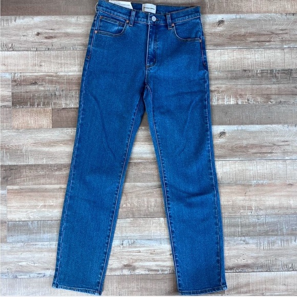 Abrand Jeans a 95 mid rise stovepipe in Liliana size 26 - Picture 2 of 5